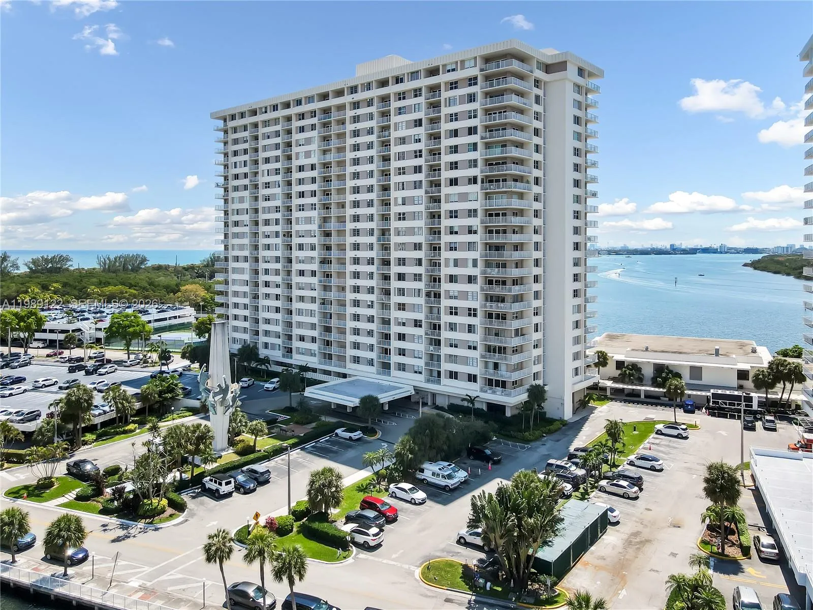 300 Bayview Dr 307, Sunny Isles Beach, Florida 331, Sunny Isles Beach, Florida 33160, 2 Bedrooms Bedrooms, ,2 BathroomsBathrooms,Residential Lease,For Rent,300 Bayview Dr 307, Sunny Isles Beach, Florida 331,A11989122