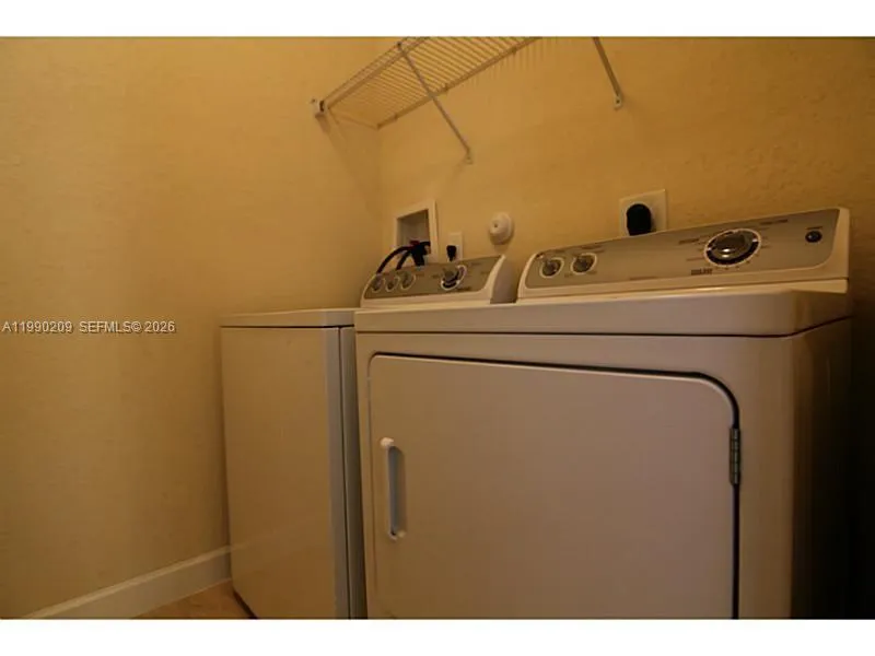 11277 Nw 44th Ter, Doral, Florida 33178, Doral, Florida 33178, 3 Bedrooms Bedrooms, ,2 BathroomsBathrooms,Residential,For Sale,11277 Nw 44th Ter, Doral, Florida 33178,A11990209