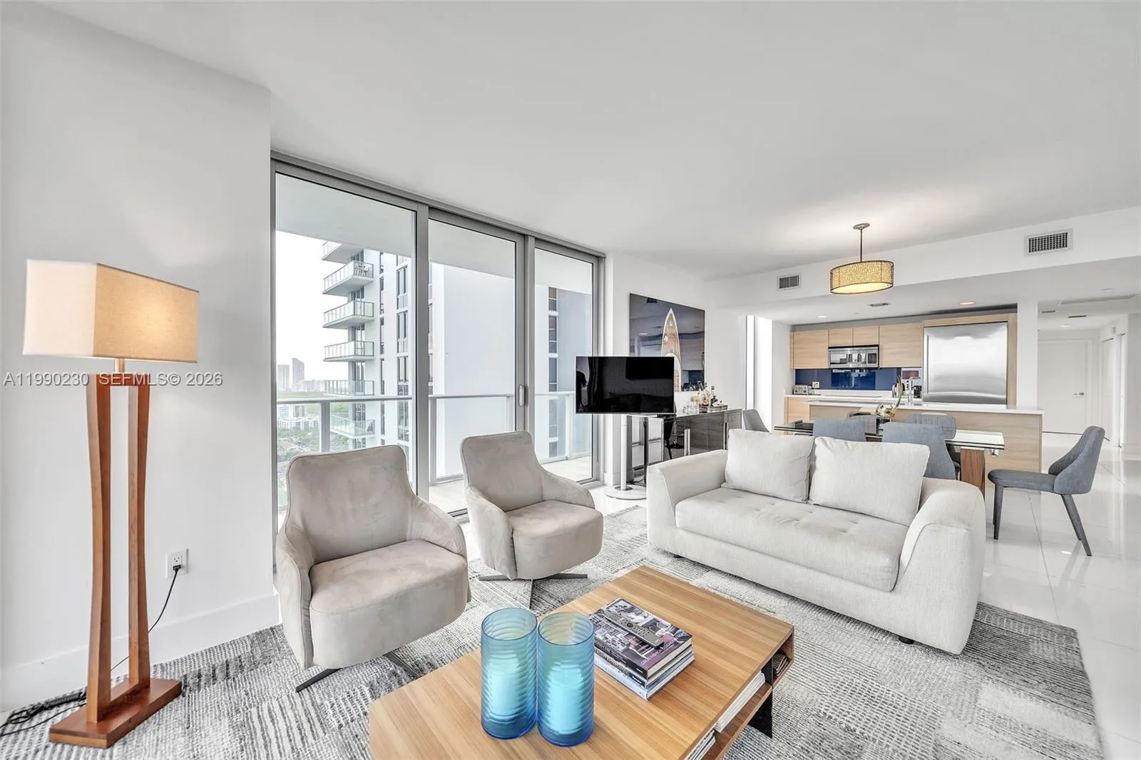 16385 Biscayne Blvd 2707, North Miami Beach, Flori, North Miami Beach, Florida 33160, 3 Bedrooms Bedrooms, ,3 BathroomsBathrooms,Residential,For Sale,16385 Biscayne Blvd 2707, North Miami Beach, Flori,A11990230