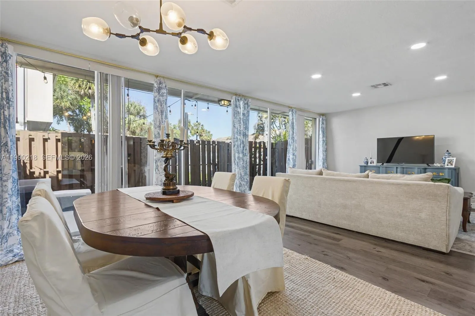 835 Nw 80th Ter 11, Plantation, Florida 33324, Plantation, Florida 33324, 2 Bedrooms Bedrooms, ,2 BathroomsBathrooms,Residential,For Sale,835 Nw 80th Ter 11, Plantation, Florida 33324,A11990218