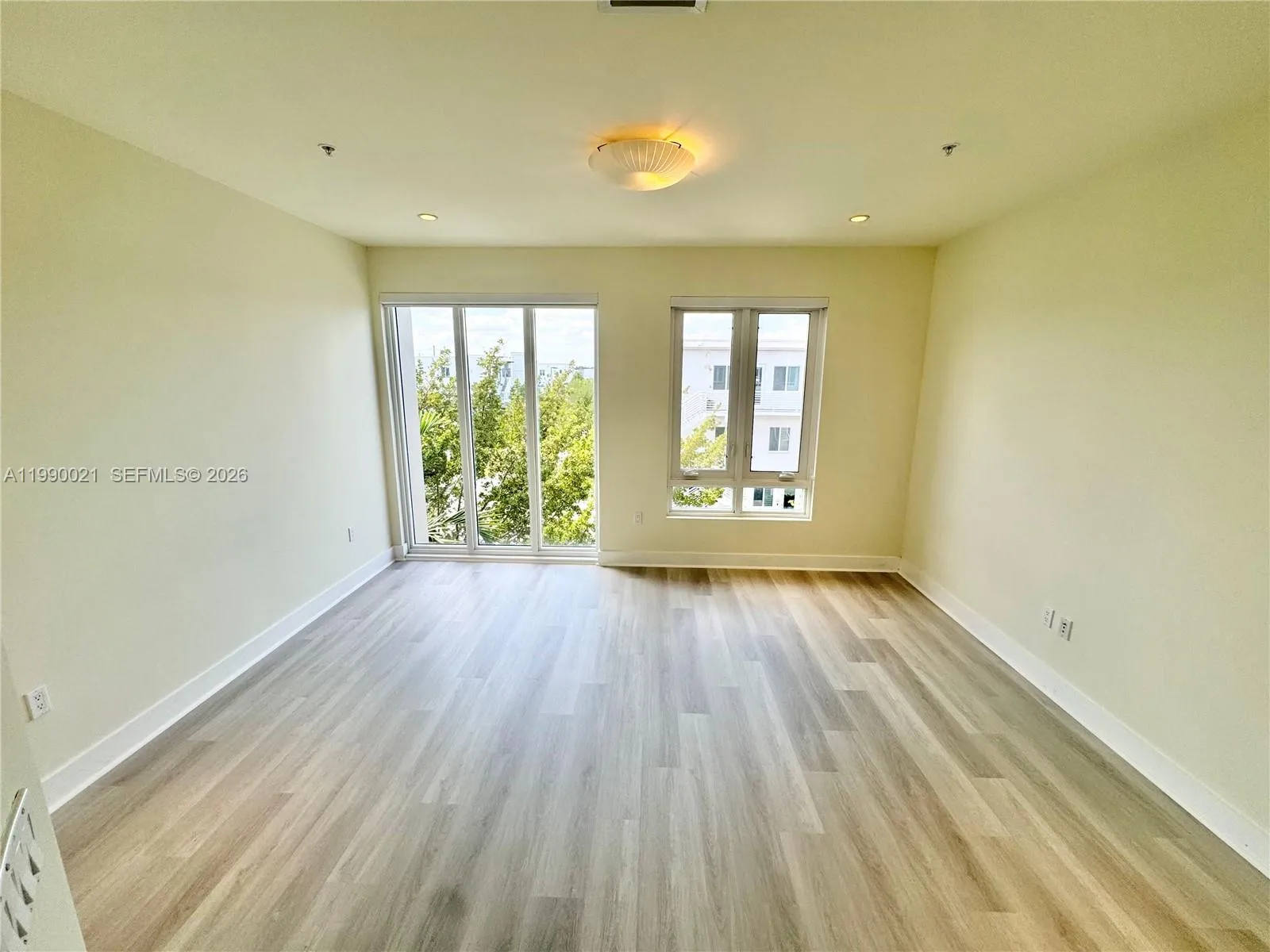 6415 Nw 102nd Path 204, Miami, Florida 33178, Miami, Florida 33178, 3 Bedrooms Bedrooms, ,2 BathroomsBathrooms,Residential Lease,For Rent,6415 Nw 102nd Path 204, Miami, Florida 33178,A11990021