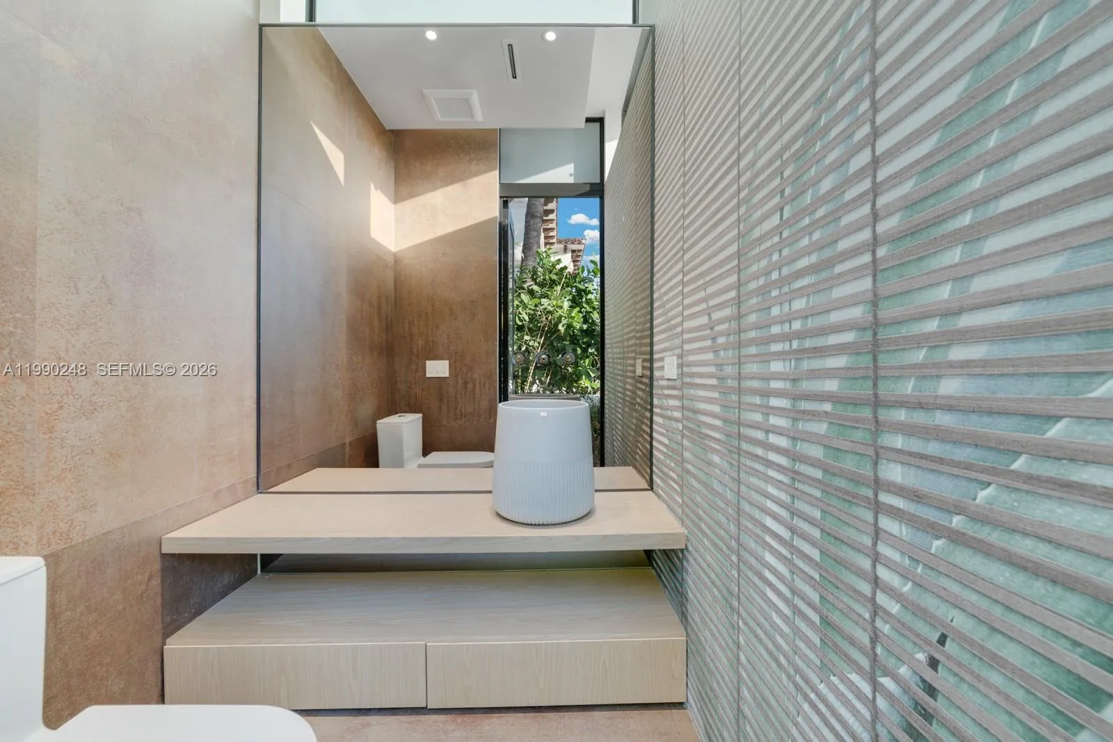 641 Flamingo Dr 0, Fort Lauderdale, Florida 33301, Fort Lauderdale, Florida 33301, 6 Bedrooms Bedrooms, ,7 BathroomsBathrooms,Residential Lease,For Rent,641 Flamingo Dr 0, Fort Lauderdale, Florida 33301,A11990248