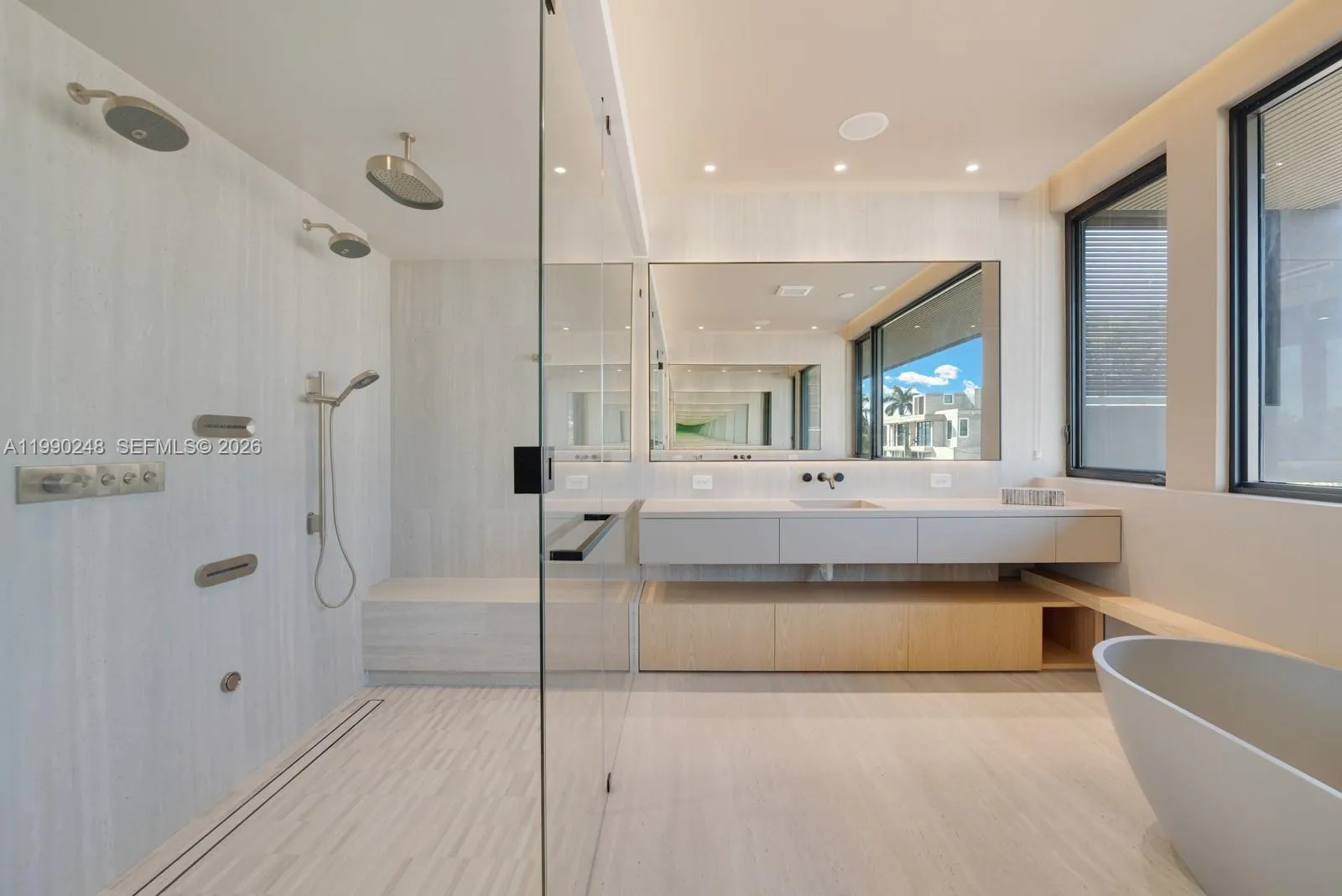 641 Flamingo Dr 0, Fort Lauderdale, Florida 33301, Fort Lauderdale, Florida 33301, 6 Bedrooms Bedrooms, ,7 BathroomsBathrooms,Residential Lease,For Rent,641 Flamingo Dr 0, Fort Lauderdale, Florida 33301,A11990248