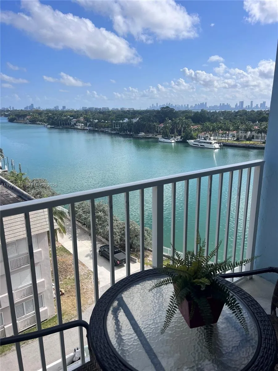 5838 Collins Ave 7g, Miami Beach, Florida 33140, Miami Beach, Florida 33140, 1 Bedroom Bedrooms, ,1 BathroomBathrooms,Residential,For Sale,5838 Collins Ave 7g, Miami Beach, Florida 33140,A11990179