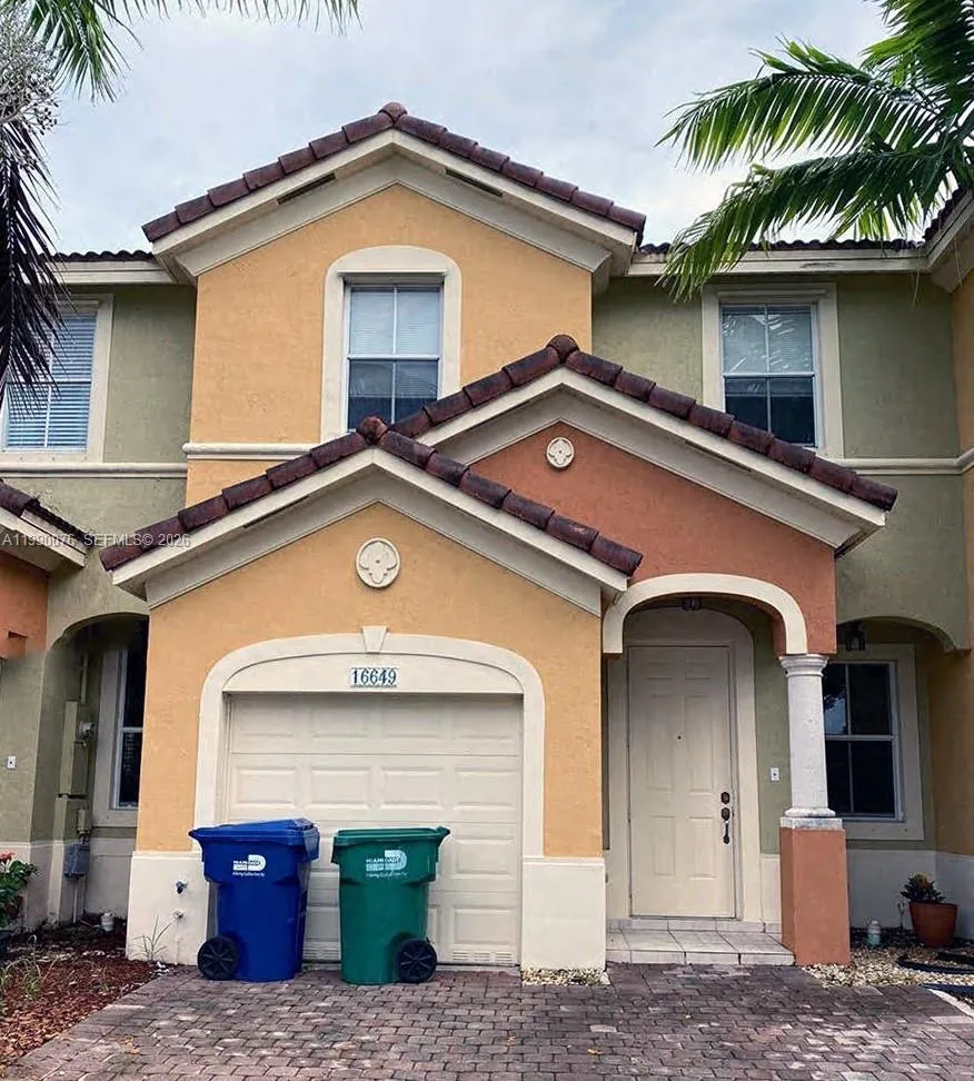 16649 Sw 80th Ter, Miami, Florida 33193, Miami, Florida 33193, 3 Bedrooms Bedrooms, ,2 BathroomsBathrooms,Residential,For Sale,16649 Sw 80th Ter, Miami, Florida 33193,A11990076