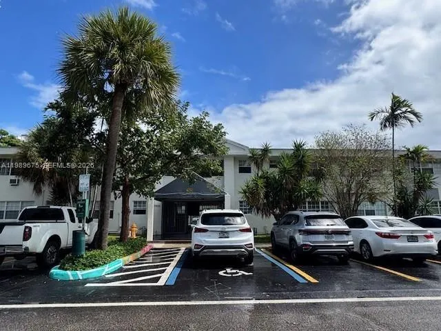 7925 West Dr 15, North Bay Village, Florida 33141, North Bay Village, Florida 33141, 1 Bedroom Bedrooms, ,1 BathroomBathrooms,Residential Lease,For Rent,7925 West Dr 15, North Bay Village, Florida 33141,A11989675