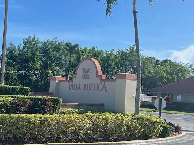 18820 Nw 57th Ave 204, Hialeah, Florida 33015, Hialeah, Florida 33015, 2 Bedrooms Bedrooms, ,2 BathroomsBathrooms,Residential,For Sale,18820 Nw 57th Ave 204, Hialeah, Florida 33015,A11990307