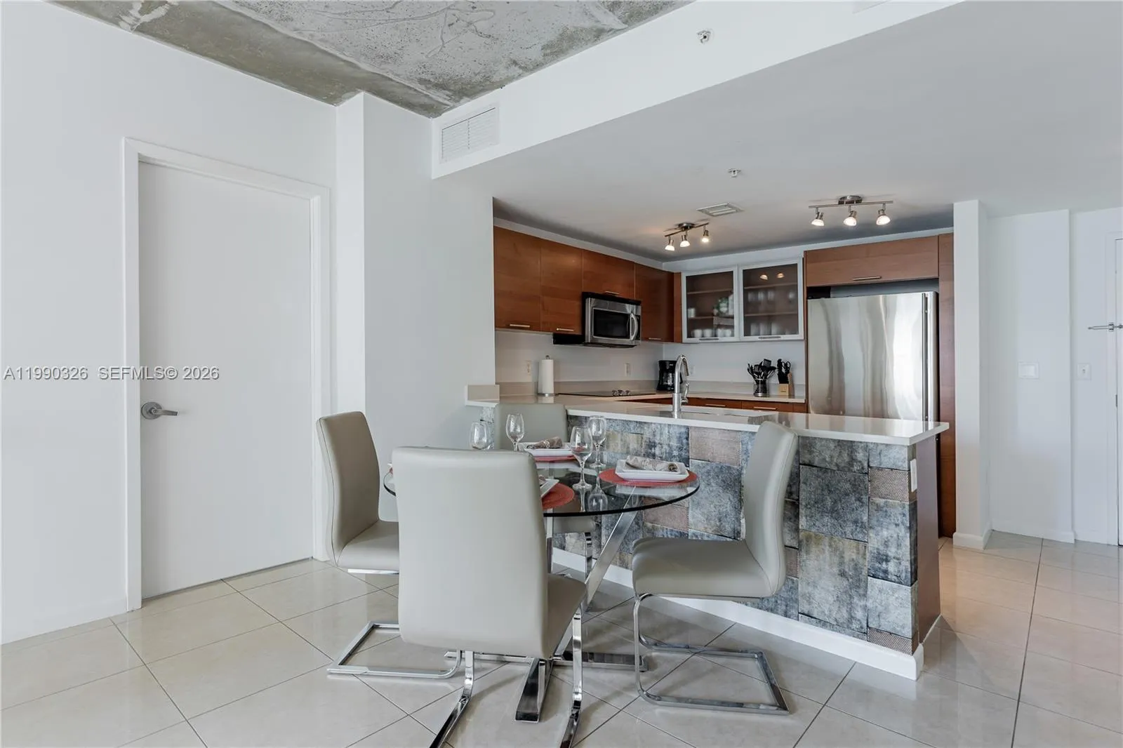 3250 Ne 1st Ave 702, Miami, Florida 33137, Miami, Florida 33137, 2 Bedrooms Bedrooms, ,2 BathroomsBathrooms,Residential Lease,For Rent,3250 Ne 1st Ave 702, Miami, Florida 33137,A11990326