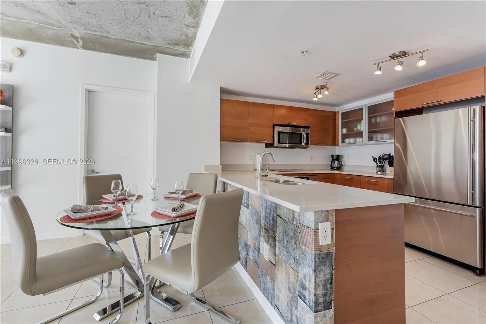 3250 Ne 1st Ave 702, Miami, Florida 33137, Miami, Florida 33137, 2 Bedrooms Bedrooms, ,2 BathroomsBathrooms,Residential Lease,For Rent,3250 Ne 1st Ave 702, Miami, Florida 33137,A11990326