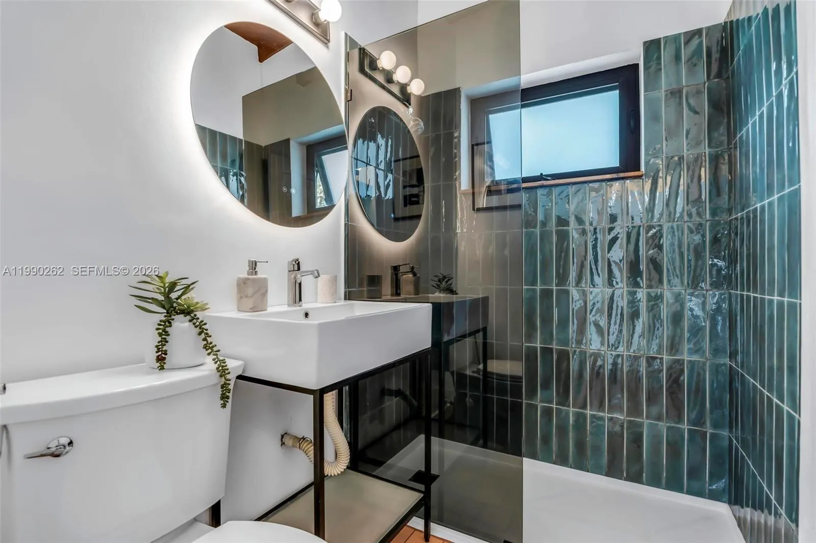 6561 Sw 34th St, Miami, Florida 33155, Miami, Florida 33155, 2 Bedrooms Bedrooms, ,1 BathroomBathrooms,Residential,For Sale,6561 Sw 34th St, Miami, Florida 33155,A11990262