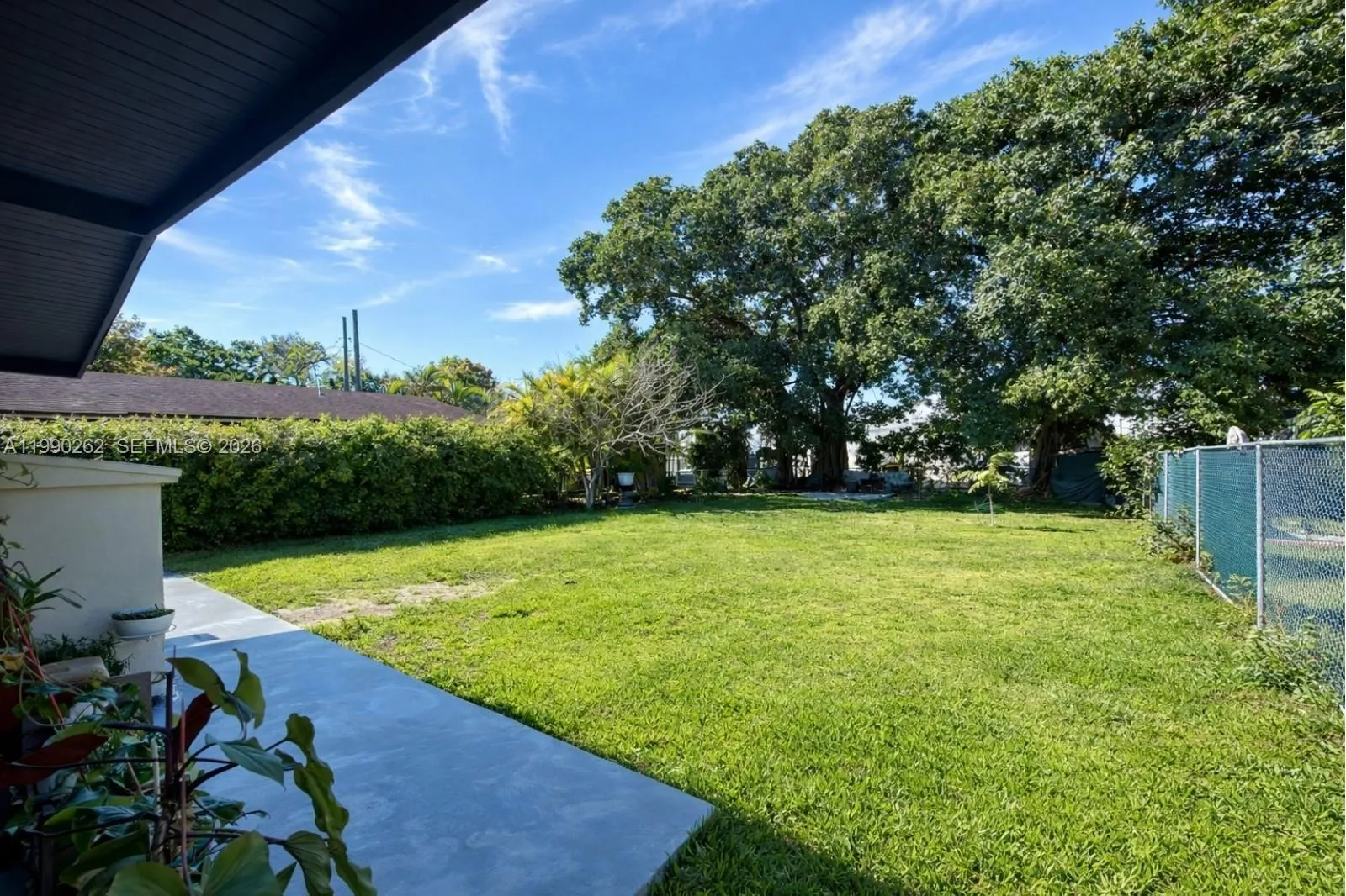 6561 Sw 34th St, Miami, Florida 33155, Miami, Florida 33155, 2 Bedrooms Bedrooms, ,1 BathroomBathrooms,Residential,For Sale,6561 Sw 34th St, Miami, Florida 33155,A11990262