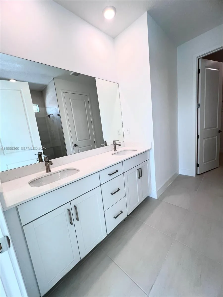 4784 Sw 72nd Ter 0, Davie, Florida 33314, Davie, Florida 33314, 4 Bedrooms Bedrooms, ,2 BathroomsBathrooms,Residential Lease,For Rent,4784 Sw 72nd Ter 0, Davie, Florida 33314,A11989360