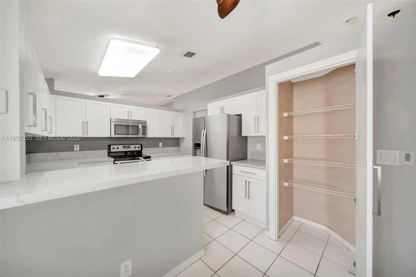 14721 Vista Verdi Rd, Davie, Florida 33325, Davie, Florida 33325, 3 Bedrooms Bedrooms, ,2 BathroomsBathrooms,Residential,For Sale,14721 Vista Verdi Rd, Davie, Florida 33325,A11990355