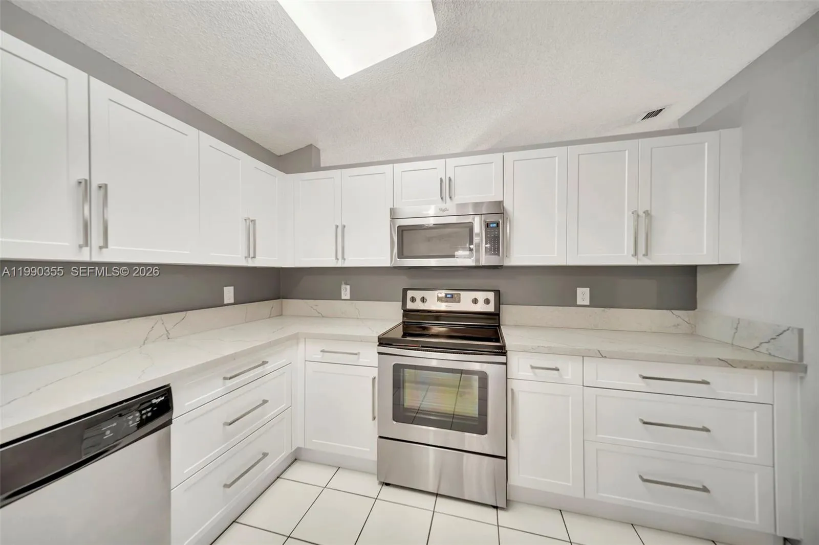 14721 Vista Verdi Rd, Davie, Florida 33325, Davie, Florida 33325, 3 Bedrooms Bedrooms, ,2 BathroomsBathrooms,Residential,For Sale,14721 Vista Verdi Rd, Davie, Florida 33325,A11990355