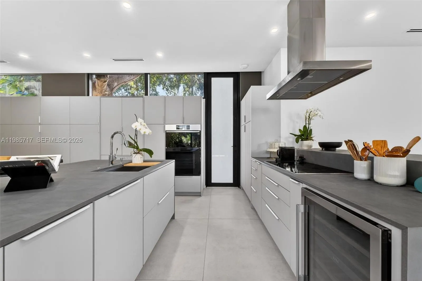 234 Sw 22nd Rd, Miami, Florida 33129, Miami, Florida 33129, 4 Bedrooms Bedrooms, ,3 BathroomsBathrooms,Residential,For Sale,234 Sw 22nd Rd, Miami, Florida 33129,A11985717