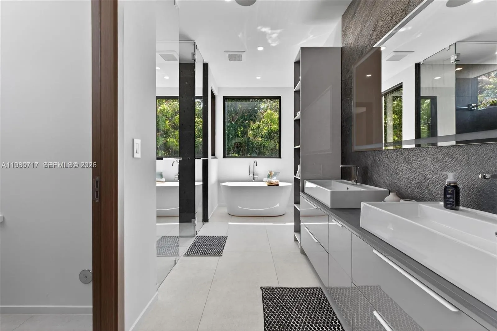 234 Sw 22nd Rd, Miami, Florida 33129, Miami, Florida 33129, 4 Bedrooms Bedrooms, ,3 BathroomsBathrooms,Residential,For Sale,234 Sw 22nd Rd, Miami, Florida 33129,A11985717