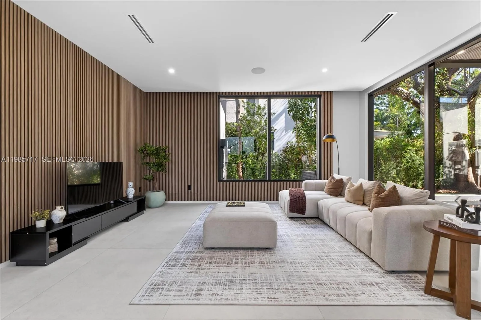 234 Sw 22nd Rd, Miami, Florida 33129, Miami, Florida 33129, 4 Bedrooms Bedrooms, ,3 BathroomsBathrooms,Residential,For Sale,234 Sw 22nd Rd, Miami, Florida 33129,A11985717