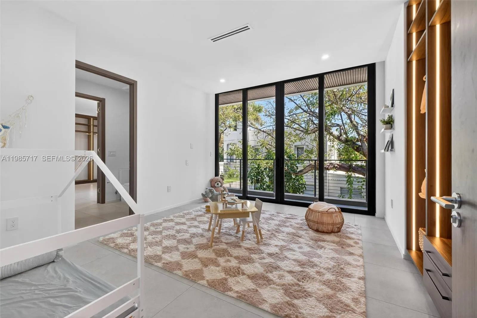 234 Sw 22nd Rd, Miami, Florida 33129, Miami, Florida 33129, 4 Bedrooms Bedrooms, ,3 BathroomsBathrooms,Residential,For Sale,234 Sw 22nd Rd, Miami, Florida 33129,A11985717