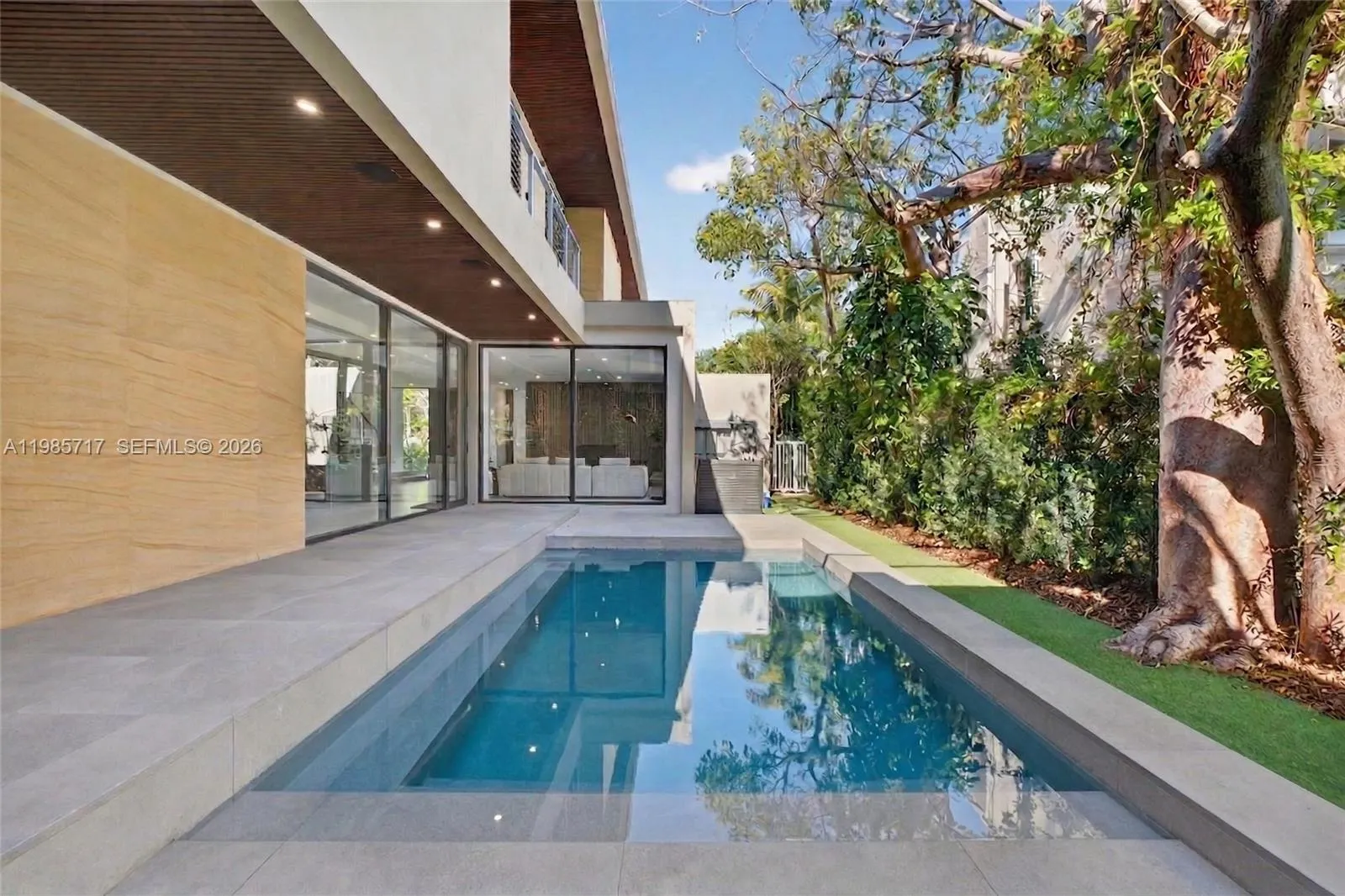 234 Sw 22nd Rd, Miami, Florida 33129, Miami, Florida 33129, 4 Bedrooms Bedrooms, ,3 BathroomsBathrooms,Residential,For Sale,234 Sw 22nd Rd, Miami, Florida 33129,A11985717