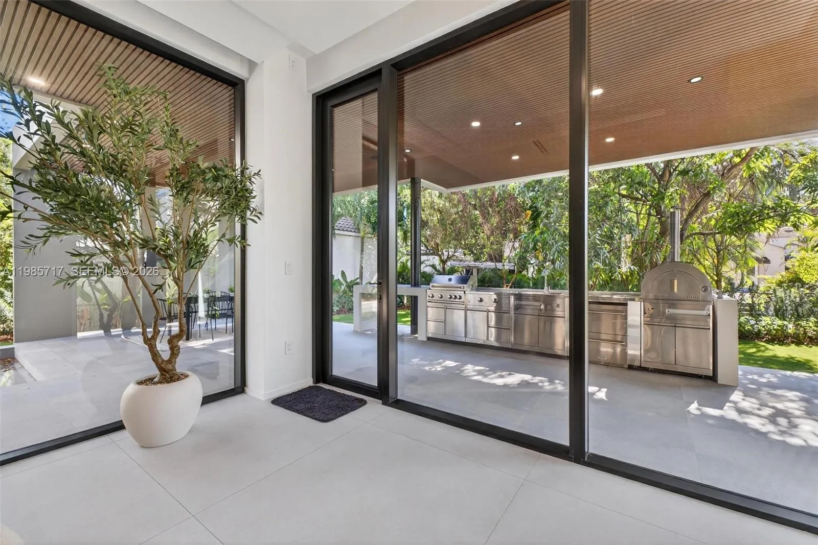 234 Sw 22nd Rd, Miami, Florida 33129, Miami, Florida 33129, 4 Bedrooms Bedrooms, ,3 BathroomsBathrooms,Residential,For Sale,234 Sw 22nd Rd, Miami, Florida 33129,A11985717
