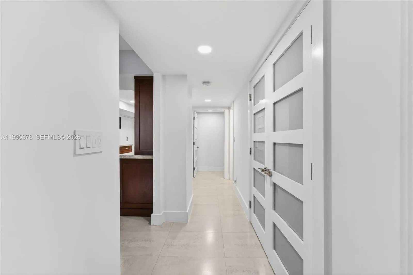 3725 S Ocean Dr 1024, Hollywood, Florida 33019, Hollywood, Florida 33019, 2 Bedrooms Bedrooms, ,2 BathroomsBathrooms,Residential,For Sale,3725 S Ocean Dr 1024, Hollywood, Florida 33019,A11990378