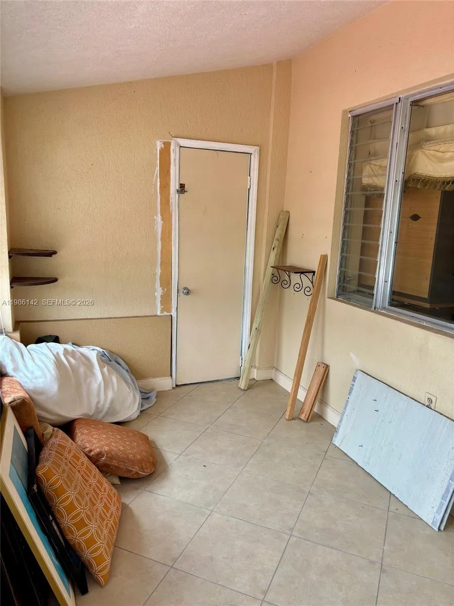 3241 Arthur Ter, Hollywood, Florida 33021, Hollywood, Florida 33021, 3 Bedrooms Bedrooms, ,2 BathroomsBathrooms,Residential,For Sale,3241 Arthur Ter, Hollywood, Florida 33021,A11986142