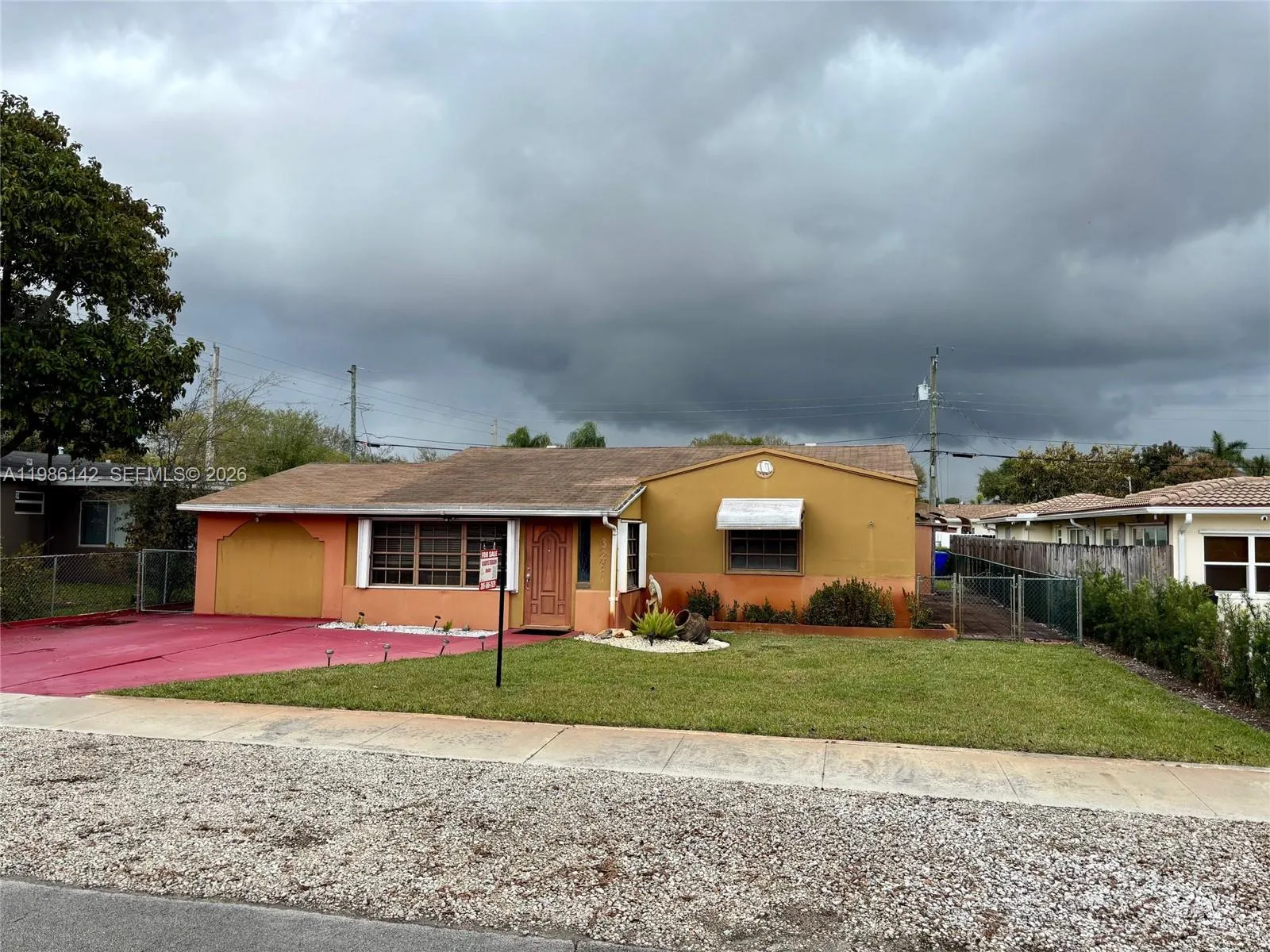 3241 Arthur Ter, Hollywood, Florida 33021, Hollywood, Florida 33021, 3 Bedrooms Bedrooms, ,2 BathroomsBathrooms,Residential,For Sale,3241 Arthur Ter, Hollywood, Florida 33021,A11986142