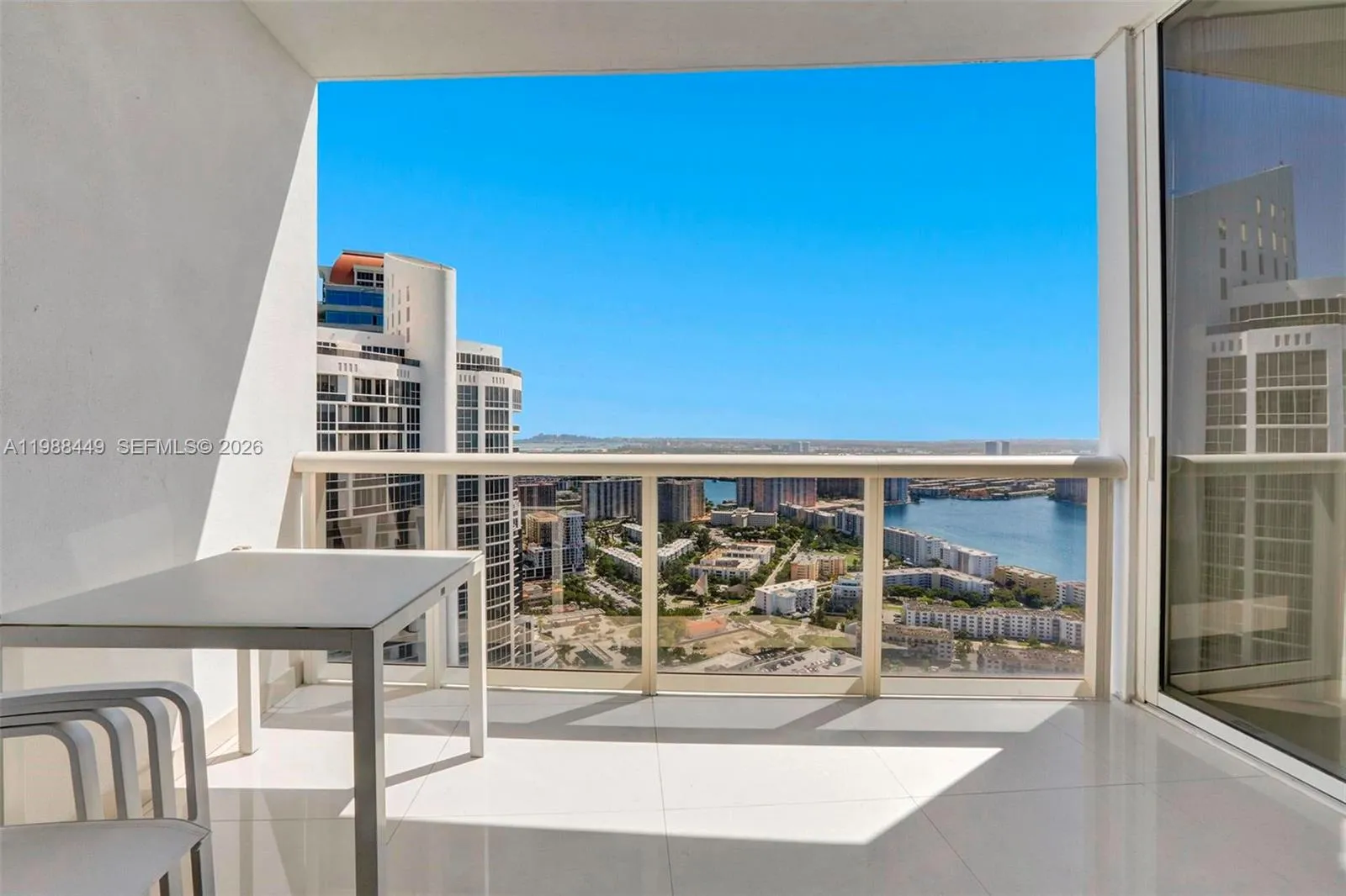 18201 Collins Ave 5405, Sunny Isles Beach, Florida, Sunny Isles Beach, Florida 33160, 1 Bedroom Bedrooms, ,2 BathroomsBathrooms,Residential Lease,For Rent,18201 Collins Ave 5405, Sunny Isles Beach, Florida,A11988449