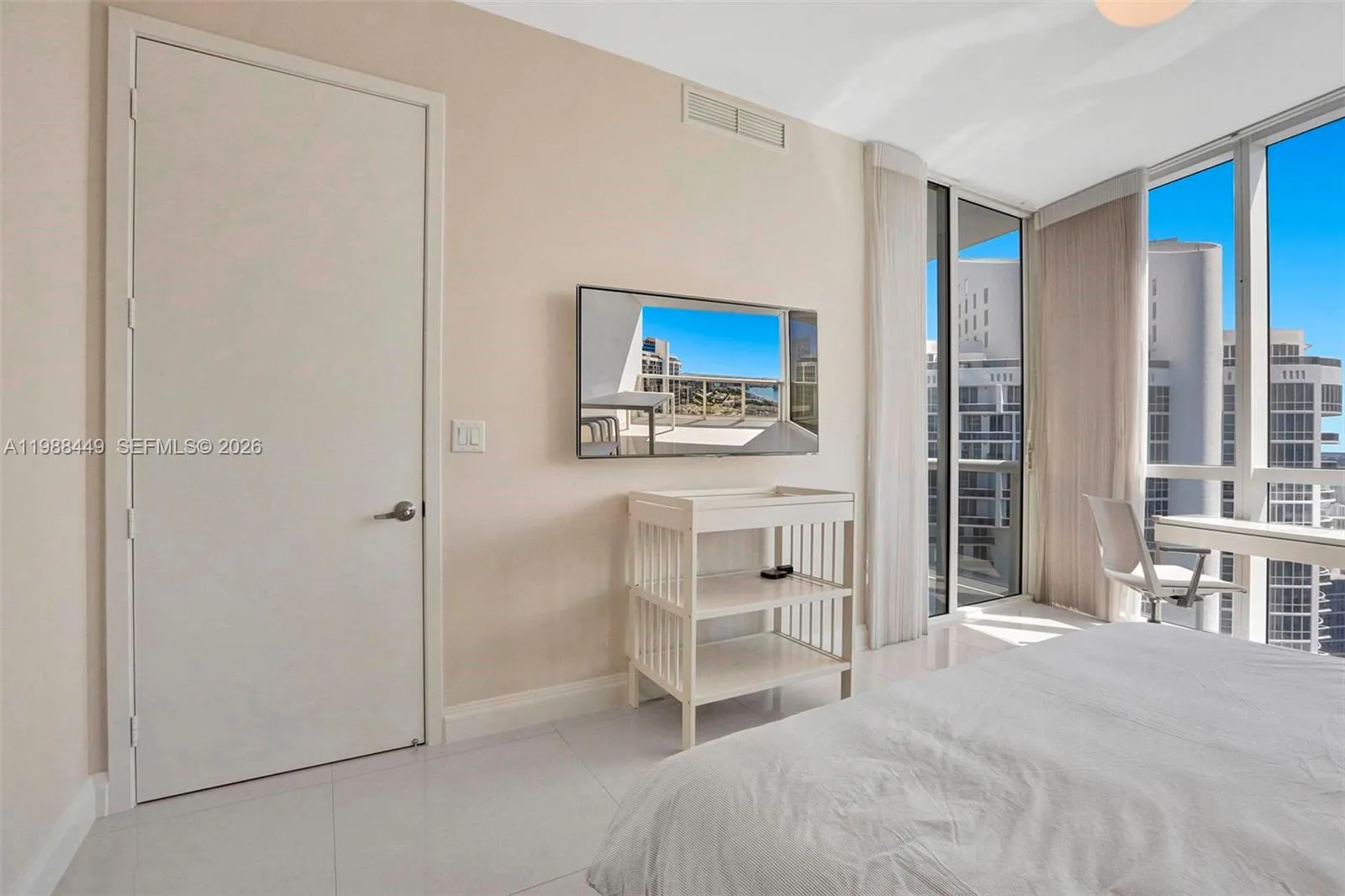 18201 Collins Ave 5405, Sunny Isles Beach, Florida, Sunny Isles Beach, Florida 33160, 1 Bedroom Bedrooms, ,2 BathroomsBathrooms,Residential Lease,For Rent,18201 Collins Ave 5405, Sunny Isles Beach, Florida,A11988449