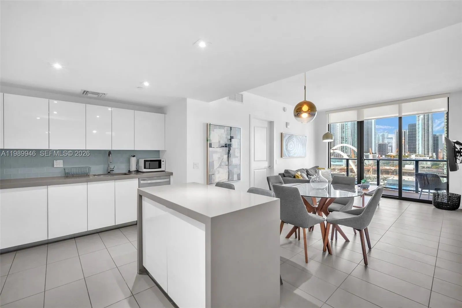 1600 Ne 1st Ave 1207, Miami, Florida 33132, Miami, Florida 33132, 2 Bedrooms Bedrooms, ,2 BathroomsBathrooms,Residential Lease,For Rent,1600 Ne 1st Ave 1207, Miami, Florida 33132,A11989946