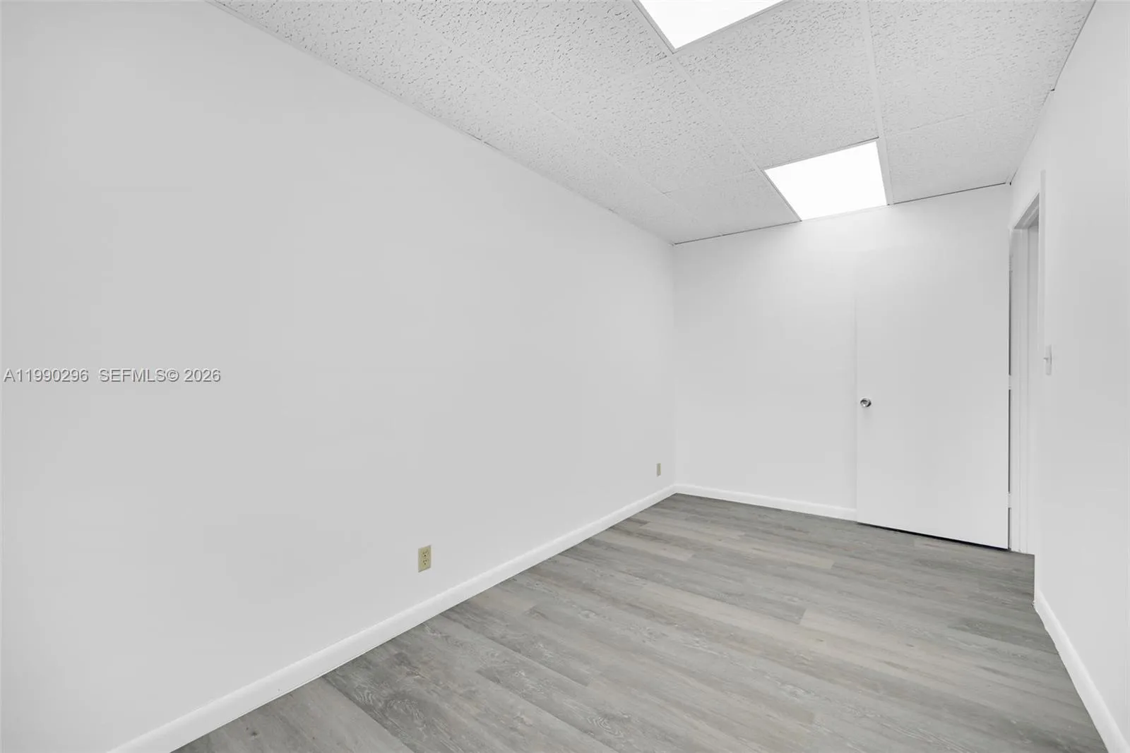 3801 N University Dr 320, Sunrise, Florida 33351, Sunrise, Florida 33351, ,Commercial Lease,For Rent,3801 N University Dr 320, Sunrise, Florida 33351,A11990296