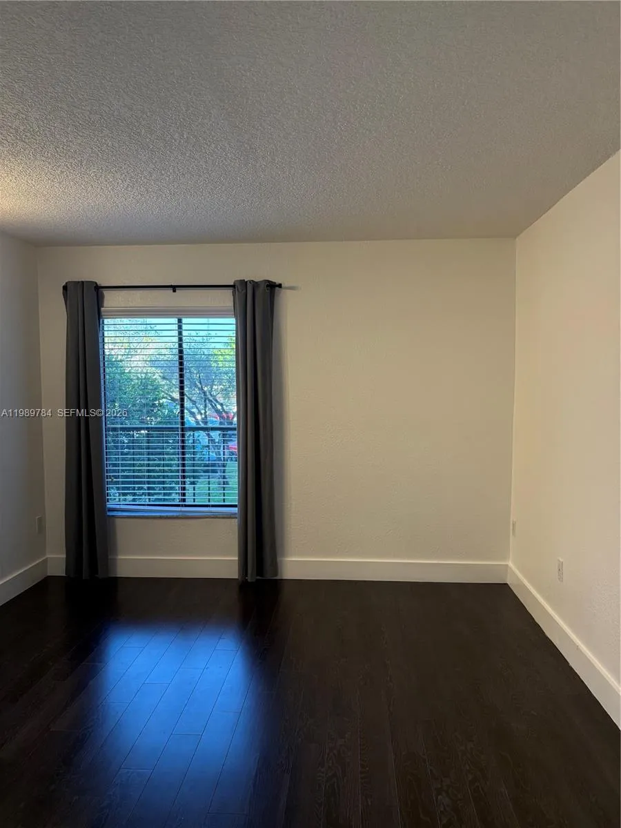 8075 Sw 107th Ave 221, Miami, Florida 33173, Miami, Florida 33173, 1 Bedroom Bedrooms, ,1 BathroomBathrooms,Residential Lease,For Rent,8075 Sw 107th Ave 221, Miami, Florida 33173,A11989784