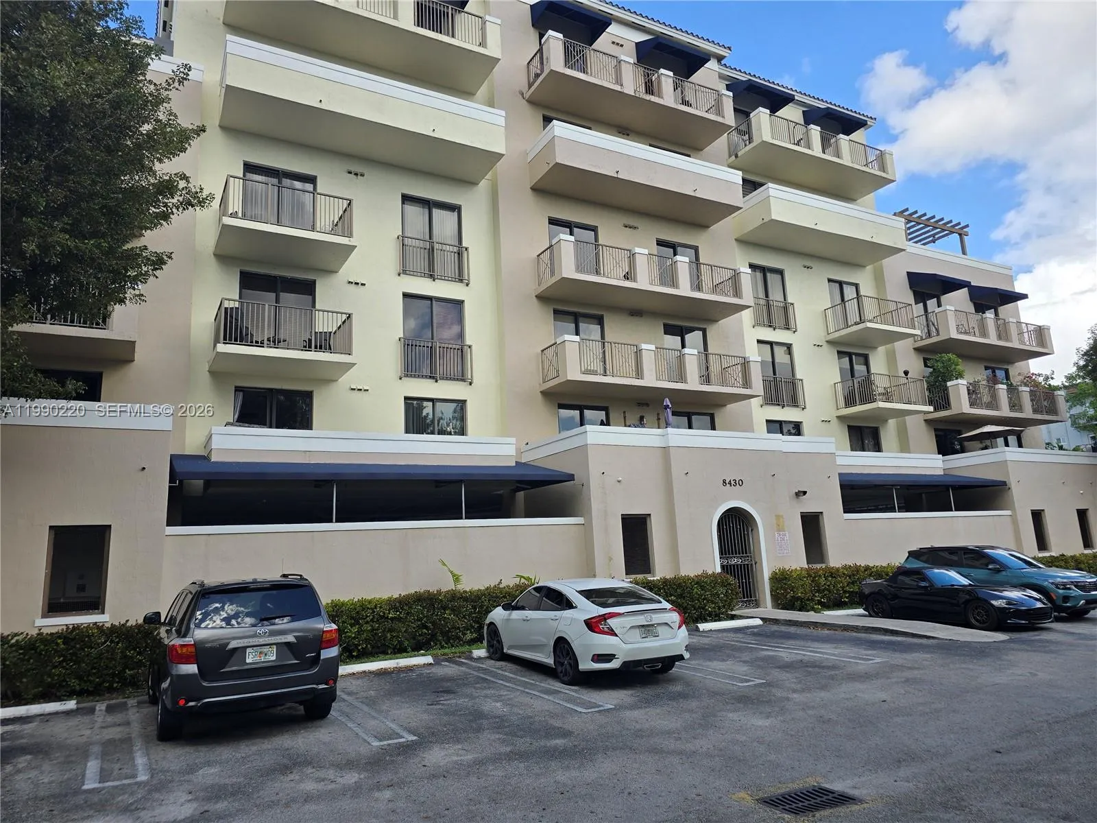 Miami, Florida 33144, 2 Bedrooms Bedrooms, ,2 BathroomsBathrooms,Residential Lease,For Rent,A11990220