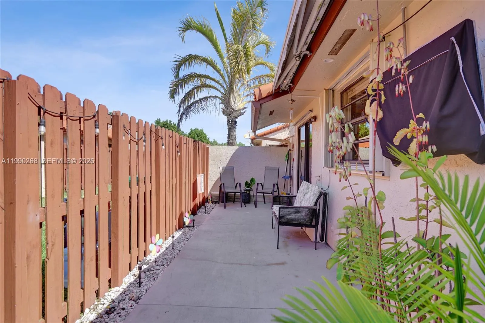 5937 Sw 112th Ter, Cooper City, Florida 33330, Cooper City, Florida 33330, 2 Bedrooms Bedrooms, ,2 BathroomsBathrooms,Residential,For Sale,5937 Sw 112th Ter, Cooper City, Florida 33330,A11990268