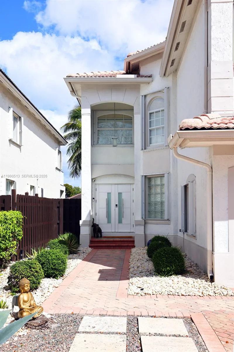 11143 Nw 72nd Ter, Doral, Florida 33178, Doral, Florida 33178, 5 Bedrooms Bedrooms, ,3 BathroomsBathrooms,Residential,For Sale,11143 Nw 72nd Ter, Doral, Florida 33178,A11990513