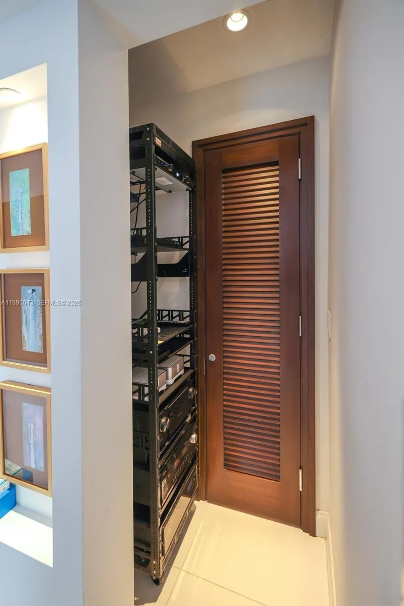 11143 Nw 72nd Ter, Doral, Florida 33178, Doral, Florida 33178, 5 Bedrooms Bedrooms, ,3 BathroomsBathrooms,Residential,For Sale,11143 Nw 72nd Ter, Doral, Florida 33178,A11990513