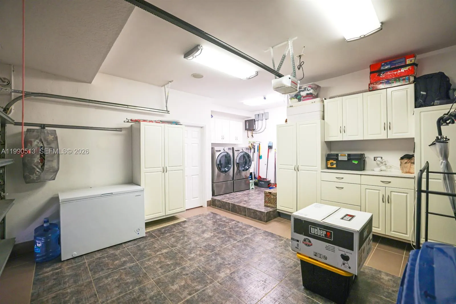 11143 Nw 72nd Ter, Doral, Florida 33178, Doral, Florida 33178, 5 Bedrooms Bedrooms, ,3 BathroomsBathrooms,Residential,For Sale,11143 Nw 72nd Ter, Doral, Florida 33178,A11990513