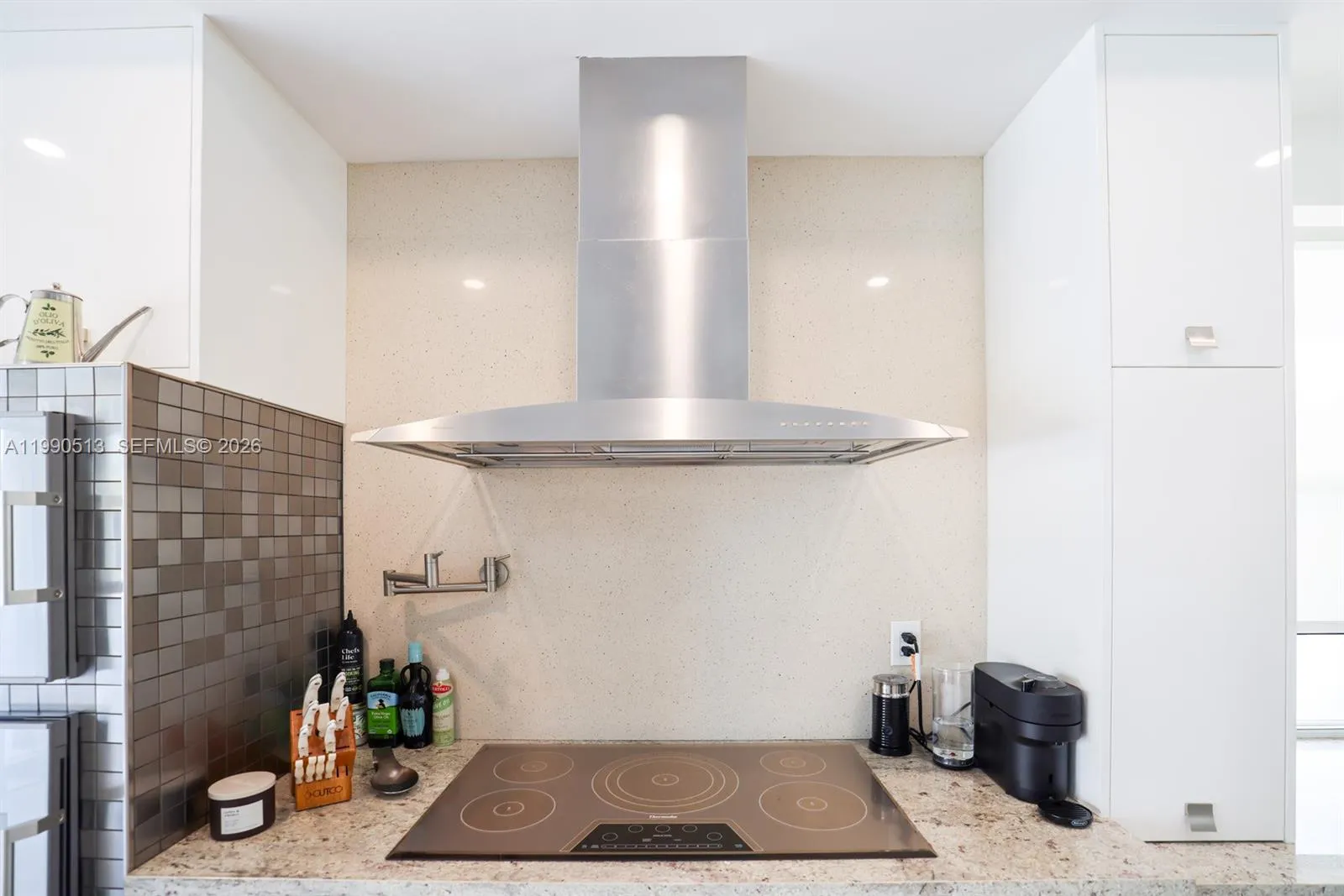 11143 Nw 72nd Ter, Doral, Florida 33178, Doral, Florida 33178, 5 Bedrooms Bedrooms, ,3 BathroomsBathrooms,Residential,For Sale,11143 Nw 72nd Ter, Doral, Florida 33178,A11990513