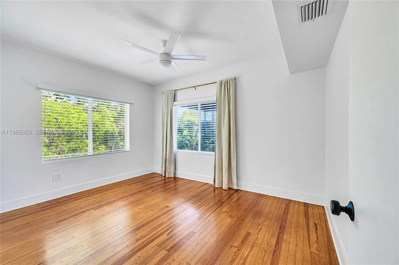 1337 Sw 15th St, Miami, Florida 33145, Miami, Florida 33145, ,Residential Income,For Sale,1337 Sw 15th St, Miami, Florida 33145,A11985653