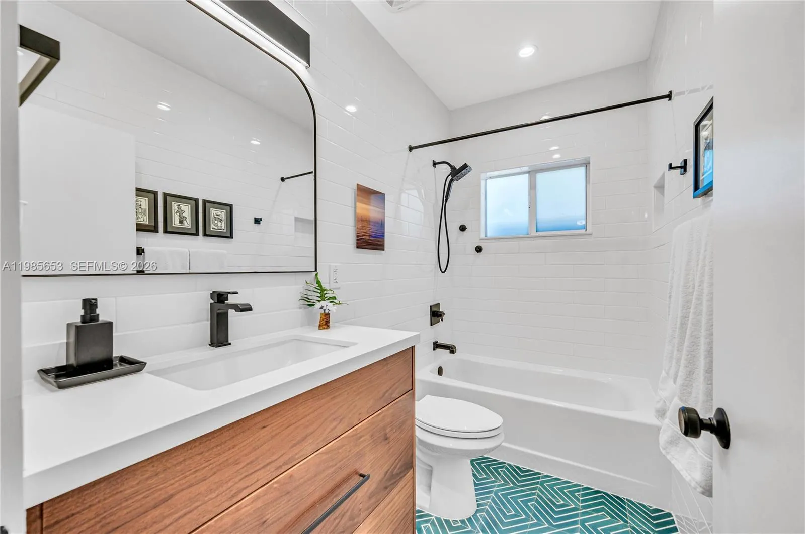 1337 Sw 15th St, Miami, Florida 33145, Miami, Florida 33145, ,Residential Income,For Sale,1337 Sw 15th St, Miami, Florida 33145,A11985653