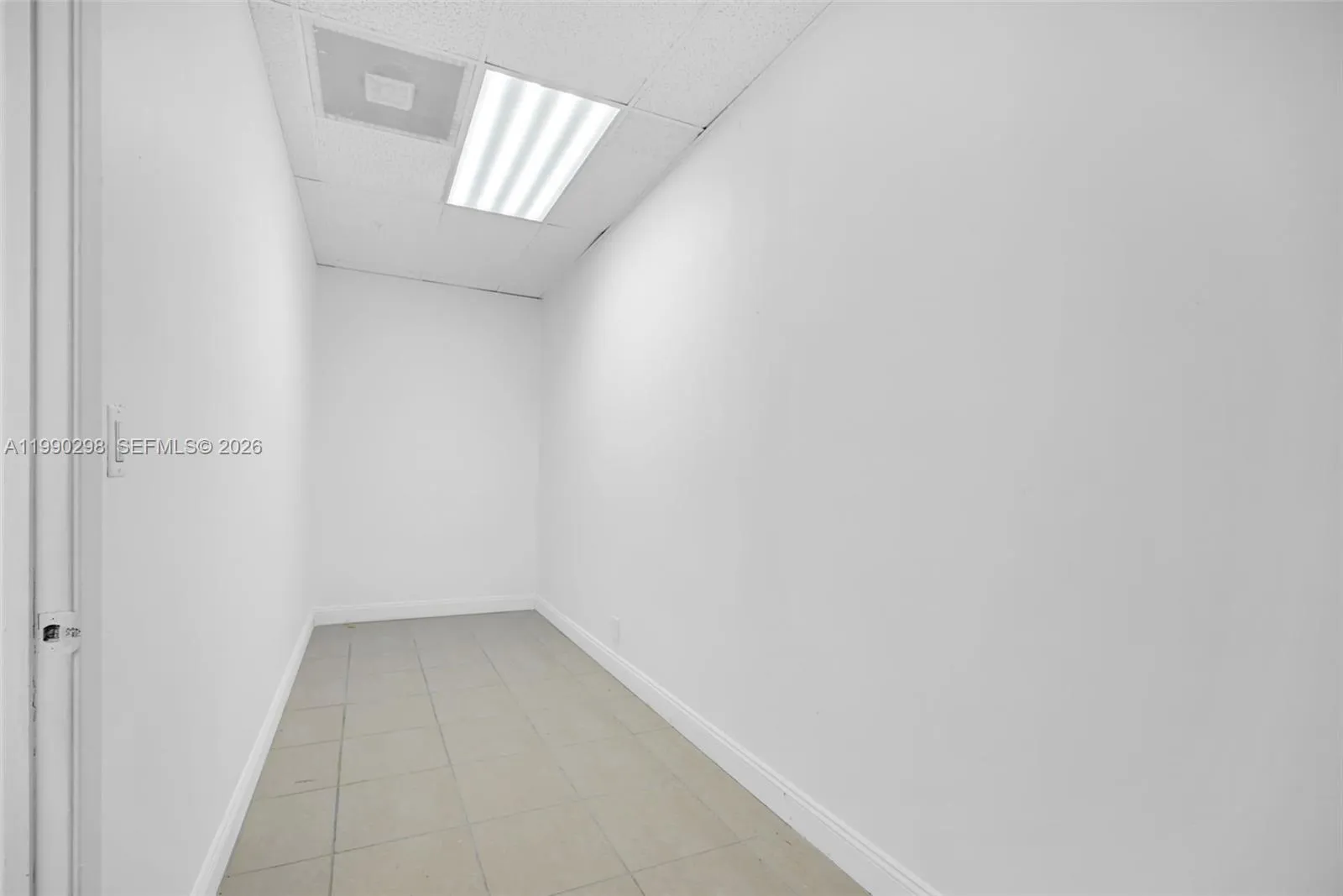 3801 N University Dr 402, Florida 33351, Florida 33351, ,Commercial Lease,For Rent,3801 N University Dr 402, , Florida 33351,A11990298