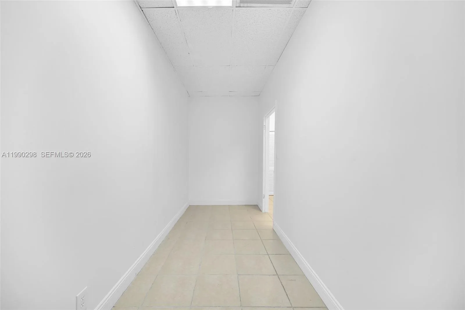 3801 N University Dr 402, Florida 33351, Florida 33351, ,Commercial Lease,For Rent,3801 N University Dr 402, , Florida 33351,A11990298