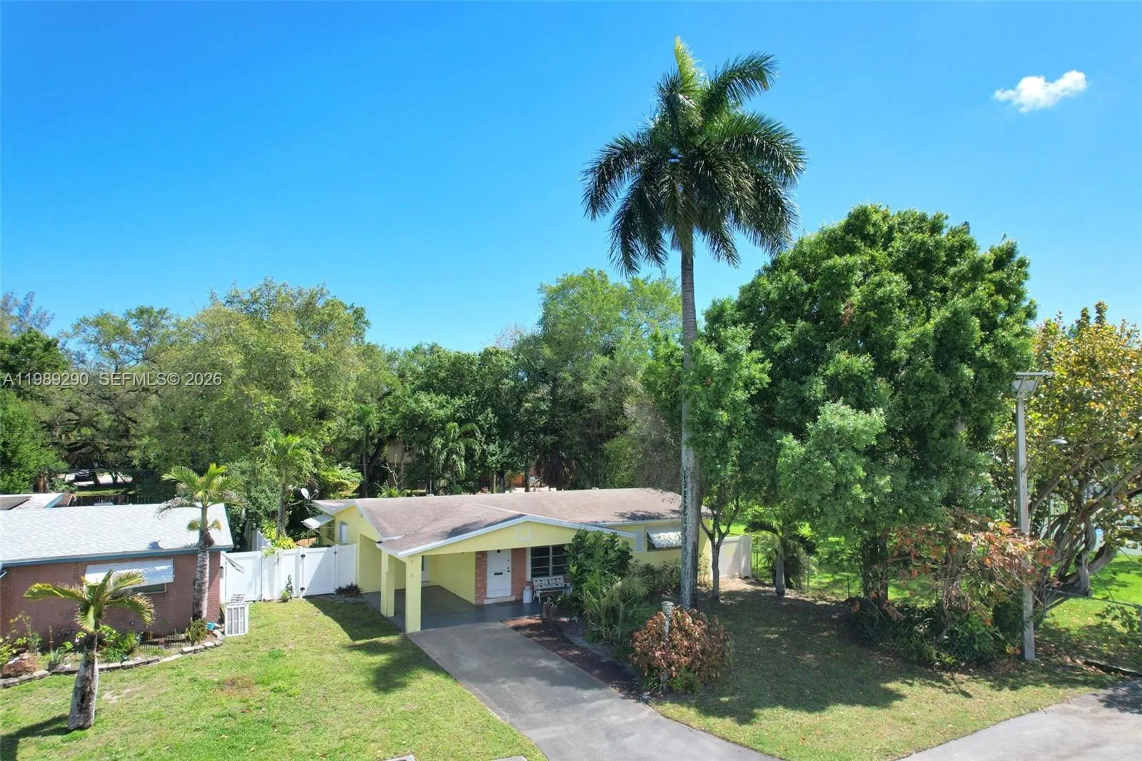 Dania Beach, Florida 33312, 3 Bedrooms Bedrooms, ,2 BathroomsBathrooms,Residential,For Sale,A11989290 Dania Beach, Florida 33312, 3 Bedrooms Bedrooms, ,2 BathroomsBathrooms,Residential,For Sale,A11989290