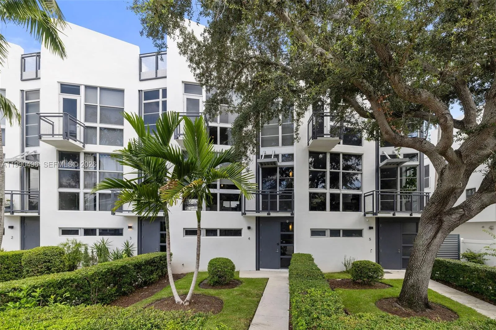 721 Se 12th Ct 4, Fort Lauderdale, Florida 33316, Fort Lauderdale, Florida 33316, 3 Bedrooms Bedrooms, ,3 BathroomsBathrooms,Residential,For Sale,721 Se 12th Ct 4, Fort Lauderdale, Florida 33316,A11990496