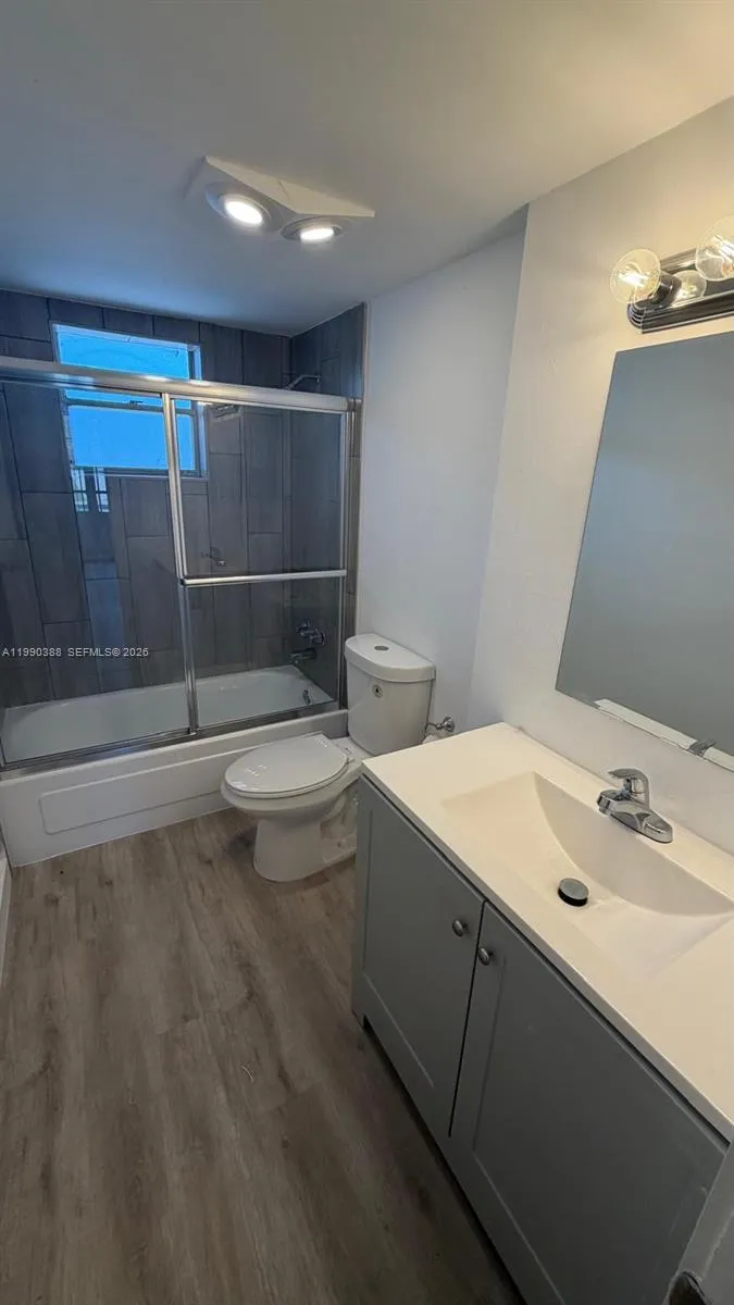 2790 Ne 201st Ter H217, Aventura, Florida 33180, Aventura, Florida 33180, 1 Bedroom Bedrooms, ,1 BathroomBathrooms,Residential Lease,For Rent,2790 Ne 201st Ter H217, Aventura, Florida 33180,A11990388