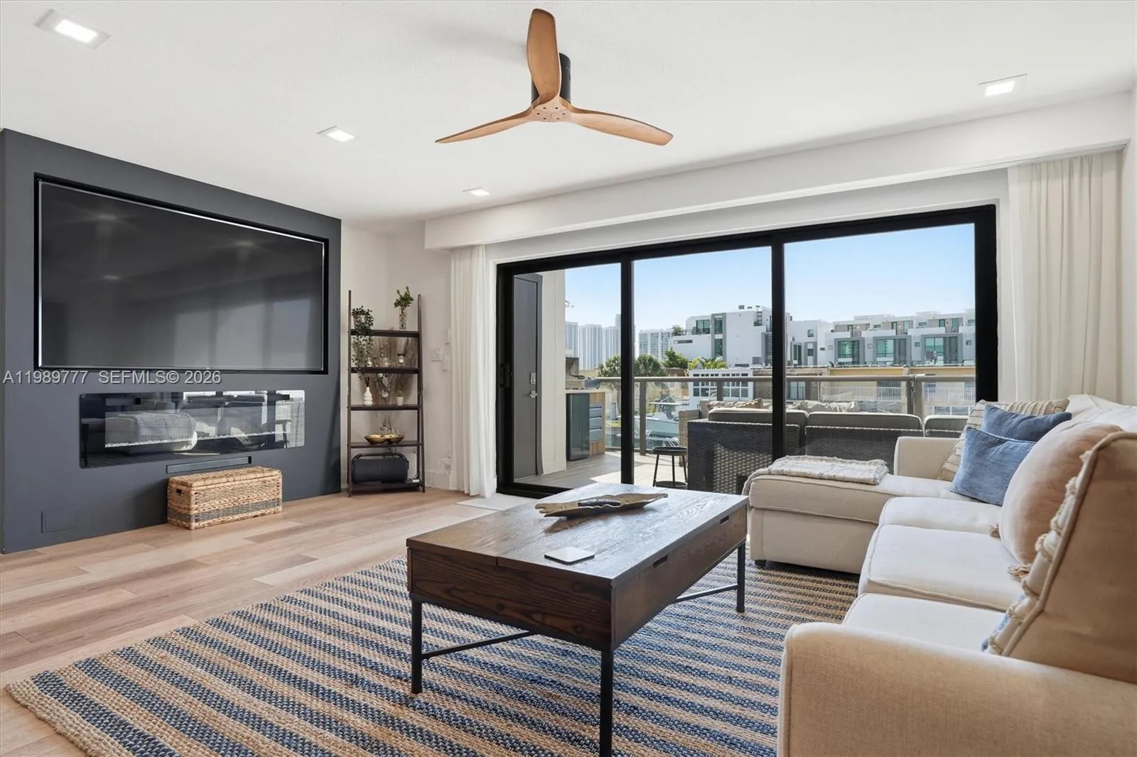 4000 Ne 168th St 113b, North Miami Beach, Florida, North Miami Beach, Florida 33160, 2 Bedrooms Bedrooms, ,2 BathroomsBathrooms,Residential,For Sale,4000 Ne 168th St 113b, North Miami Beach, Florida ,A11989777