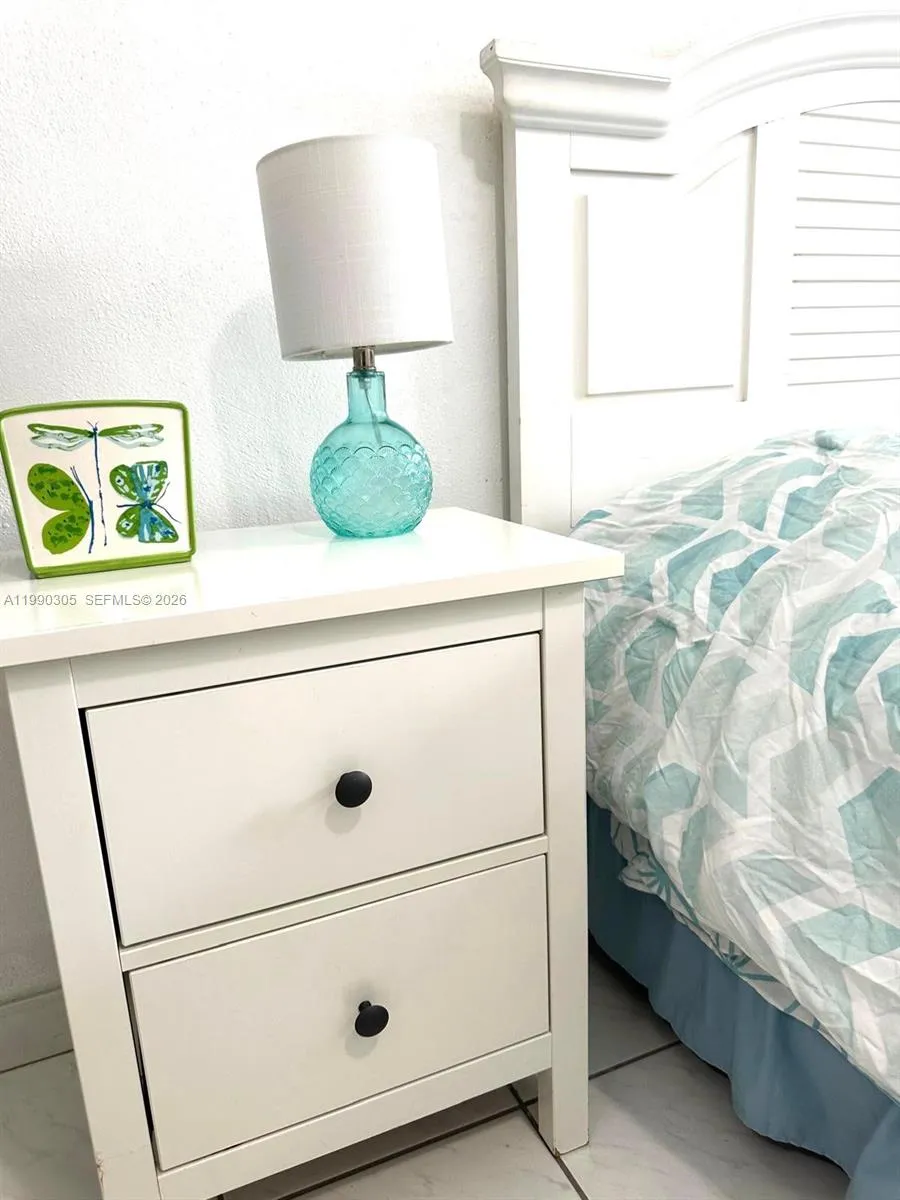 3775 Nw 13th St 0, Miami, Florida 33126, Miami, Florida 33126, 1 Bedroom Bedrooms, ,1 BathroomBathrooms,Residential Lease,For Rent,3775 Nw 13th St 0, Miami, Florida 33126,A11990305