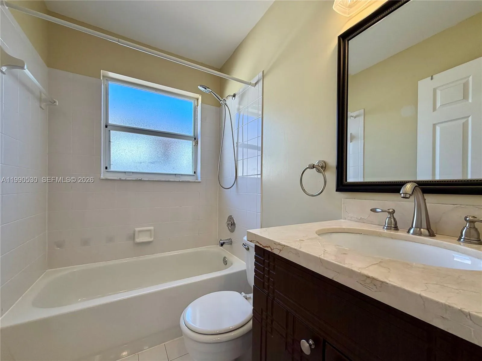 15021 Sw 141st Ln, Miami, Florida 33196, Miami, Florida 33196, 3 Bedrooms Bedrooms, ,2 BathroomsBathrooms,Residential Lease,For Rent,15021 Sw 141st Ln, Miami, Florida 33196,A11990530