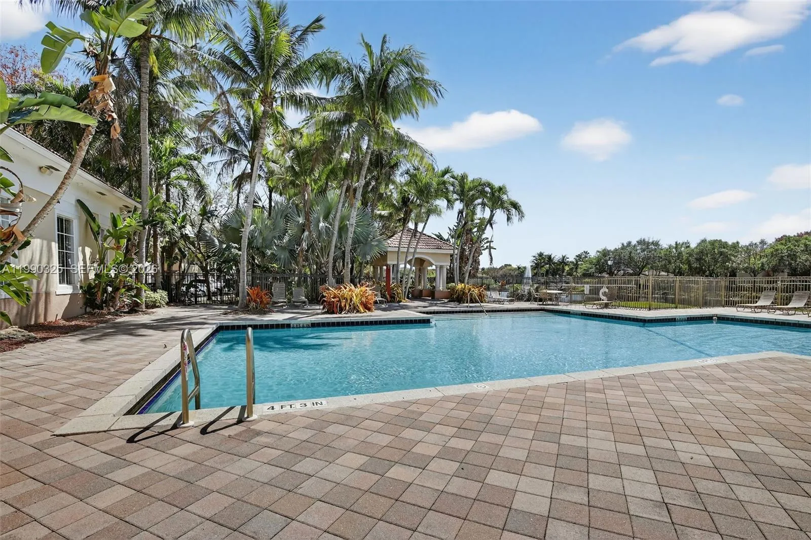 2496 Centergate Dr 301, Miramar, Florida 33025, Miramar, Florida 33025, 2 Bedrooms Bedrooms, ,2 BathroomsBathrooms,Residential Lease,For Rent,2496 Centergate Dr 301, Miramar, Florida 33025,A11990325