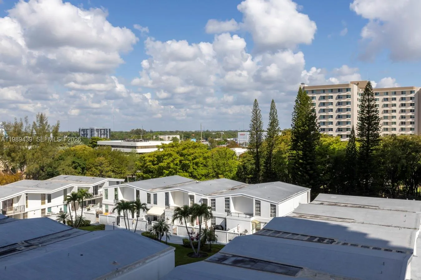 2750 Ne 183rd St 806, Aventura, Florida 33160, Aventura, Florida 33160, 1 Bedroom Bedrooms, ,1 BathroomBathrooms,Residential,For Sale,2750 Ne 183rd St 806, Aventura, Florida 33160,A11989439